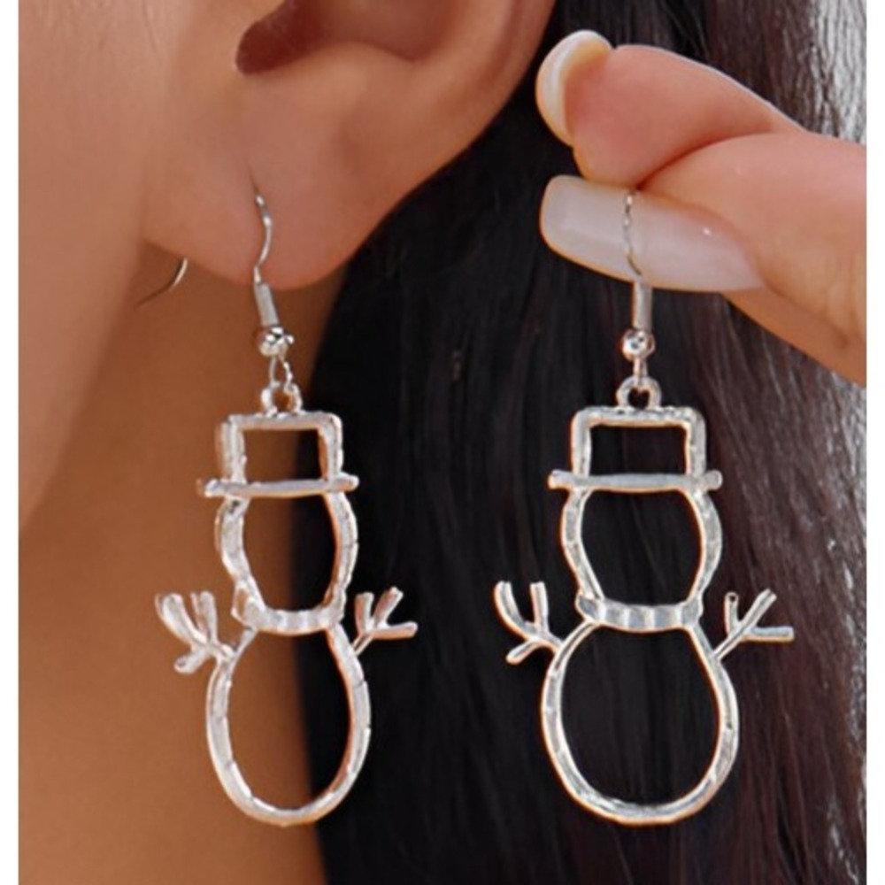 1.5" Silvertone Snowman Earrings